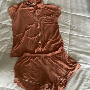 Kyte women's short set